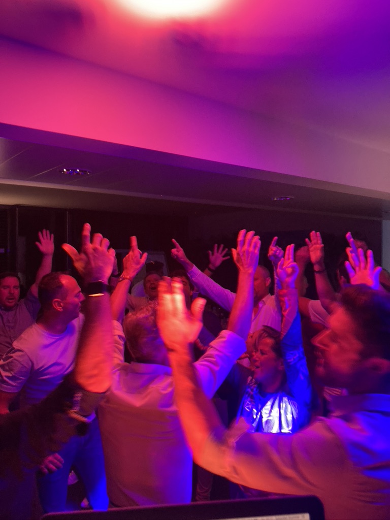 4C625915-402E-4F16-8FF6-1B958365CF57_1_105_c