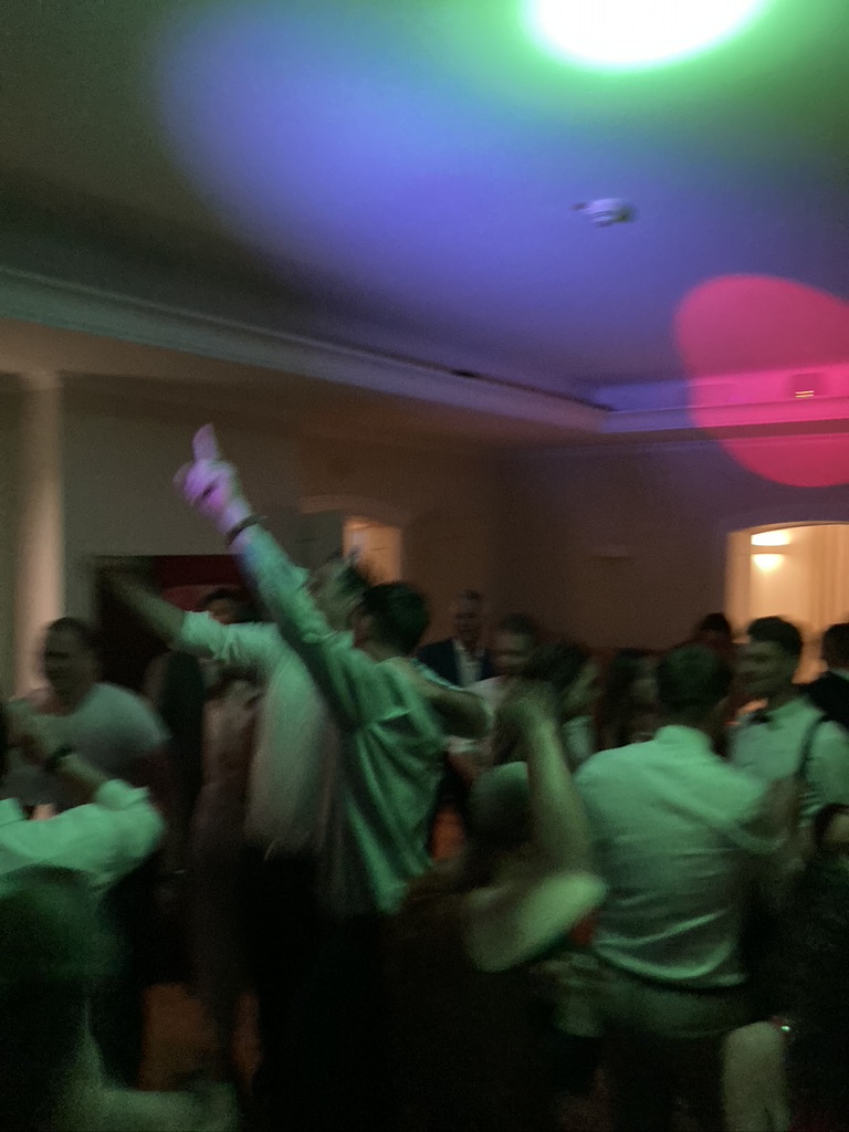 B2836D7D-9EAC-45ED-B822-5177BF6C124E_1_105_c