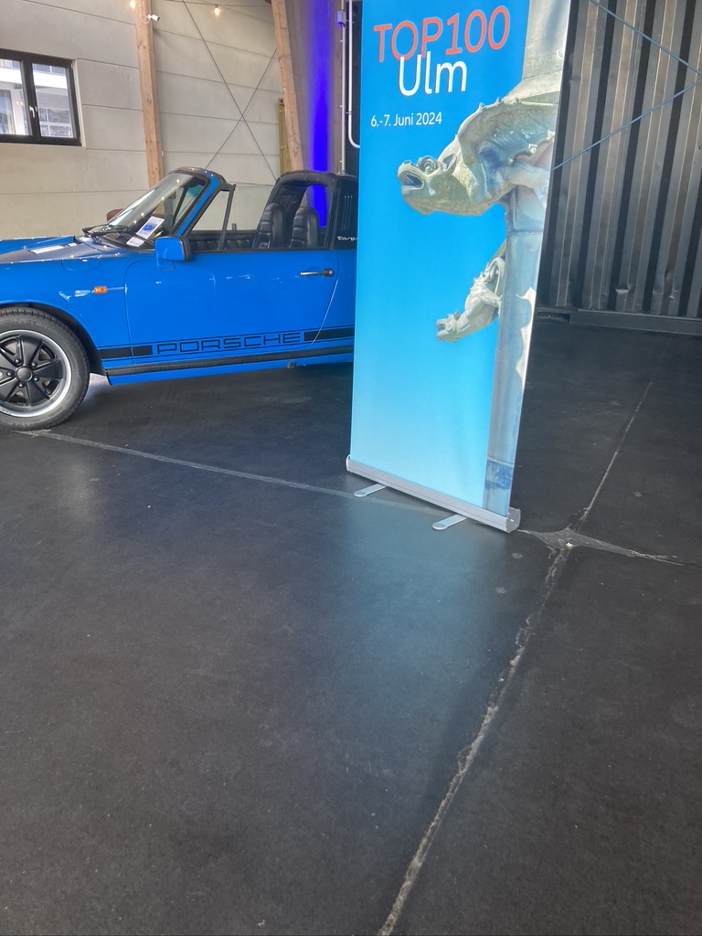 EB9BBB1F-3029-4F83-84CE-422AA1083C34_1_105_c